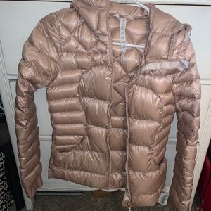 COPY - Lululemon puffy jacket